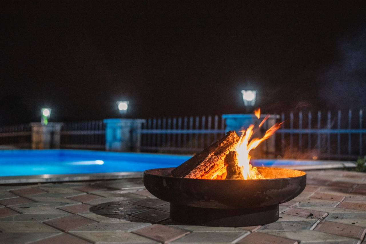 Rustic Villas Barlovic Ulcinj Ngoại thất bức ảnh