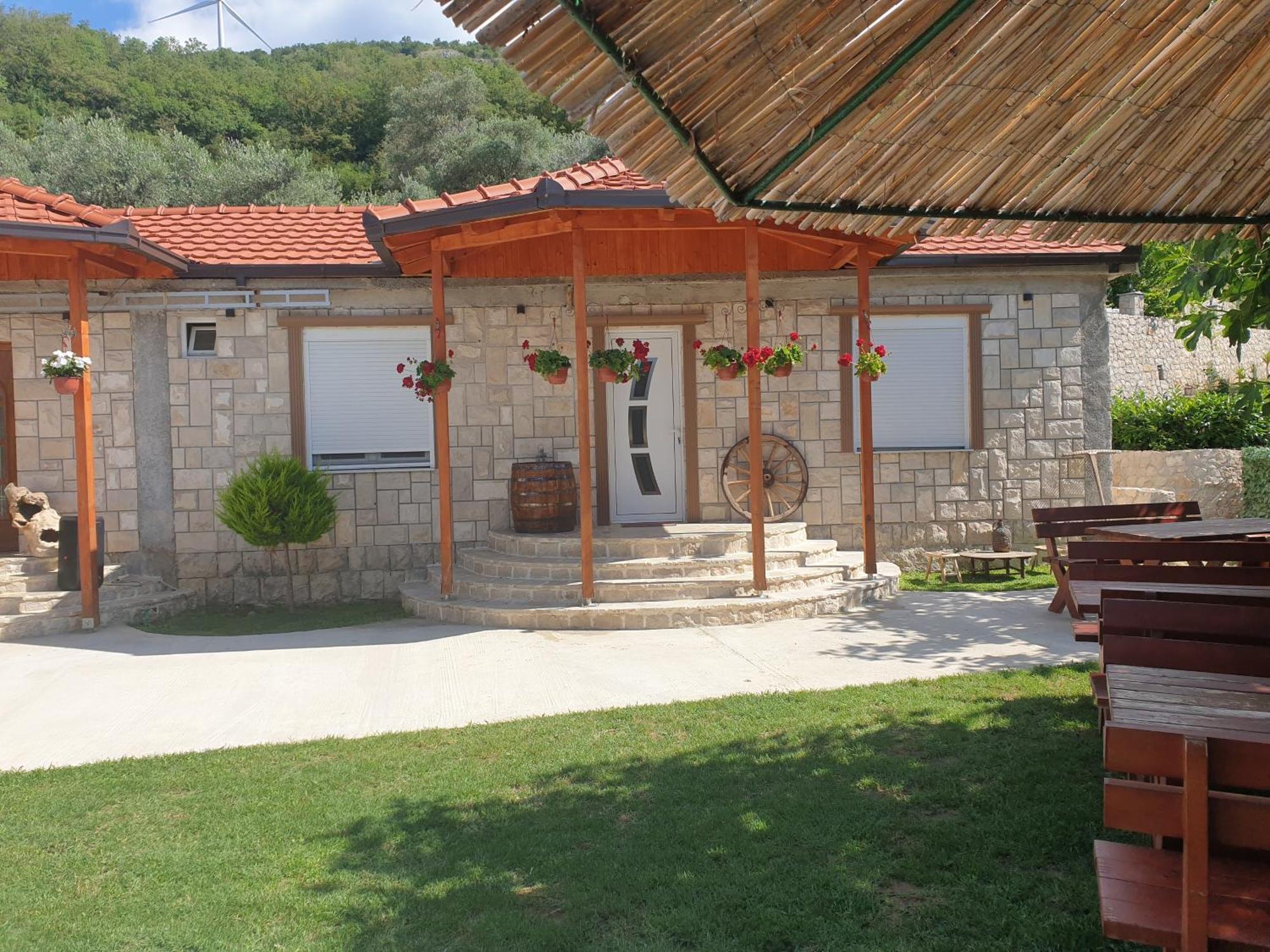 Rustic Villas Barlovic Ulcinj Ngoại thất bức ảnh