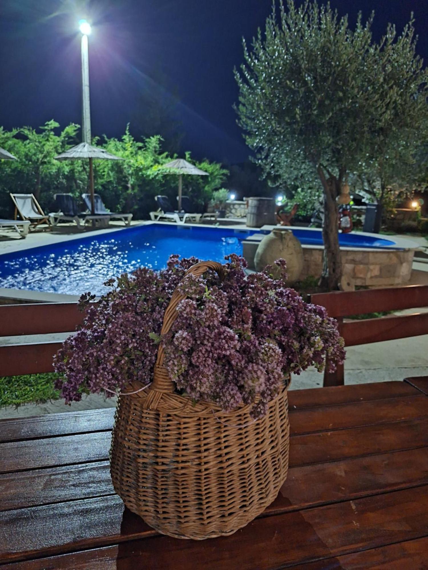 Rustic Villas Barlovic Ulcinj Ngoại thất bức ảnh